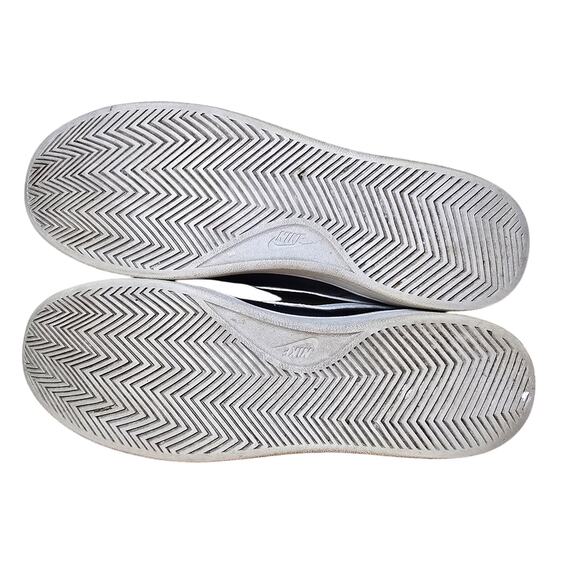 Nike Court Royale 2 Next Nature Black and White Mens Size 7.5 Womens 9 Great! - Picture 6 of 8